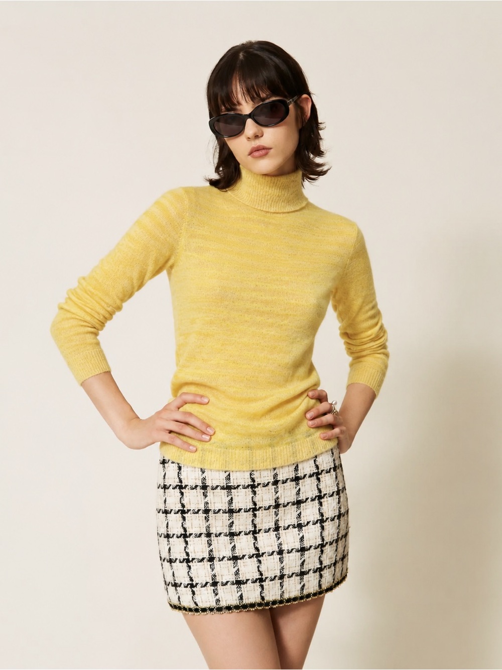 Vintage 70s Descente Yellow Mohair Blend Knit Chaletcore Turtleneck Sweater 8